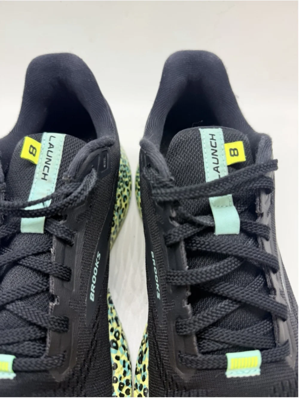 Brooks Launch 8 Electric Cheetah Women’s Size 10 Black Green Running Shoes